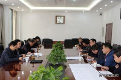 铜川矿业公司常务副总经理、安监局长刘水利深入下石节矿检查指导