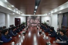 中煤新集公司利辛矿业团委：传承雷锋精神 激扬青春力量